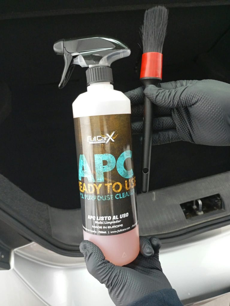 APC para coche: Qué es y cómo utilizar un limpiador multiusos